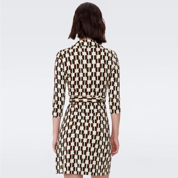Diane Von Furstenberg wrap dress - Picture 6 of 9